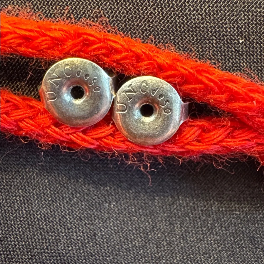 UNO de 50 Silver Triangle Drop Earrings - Picture 5 of 5